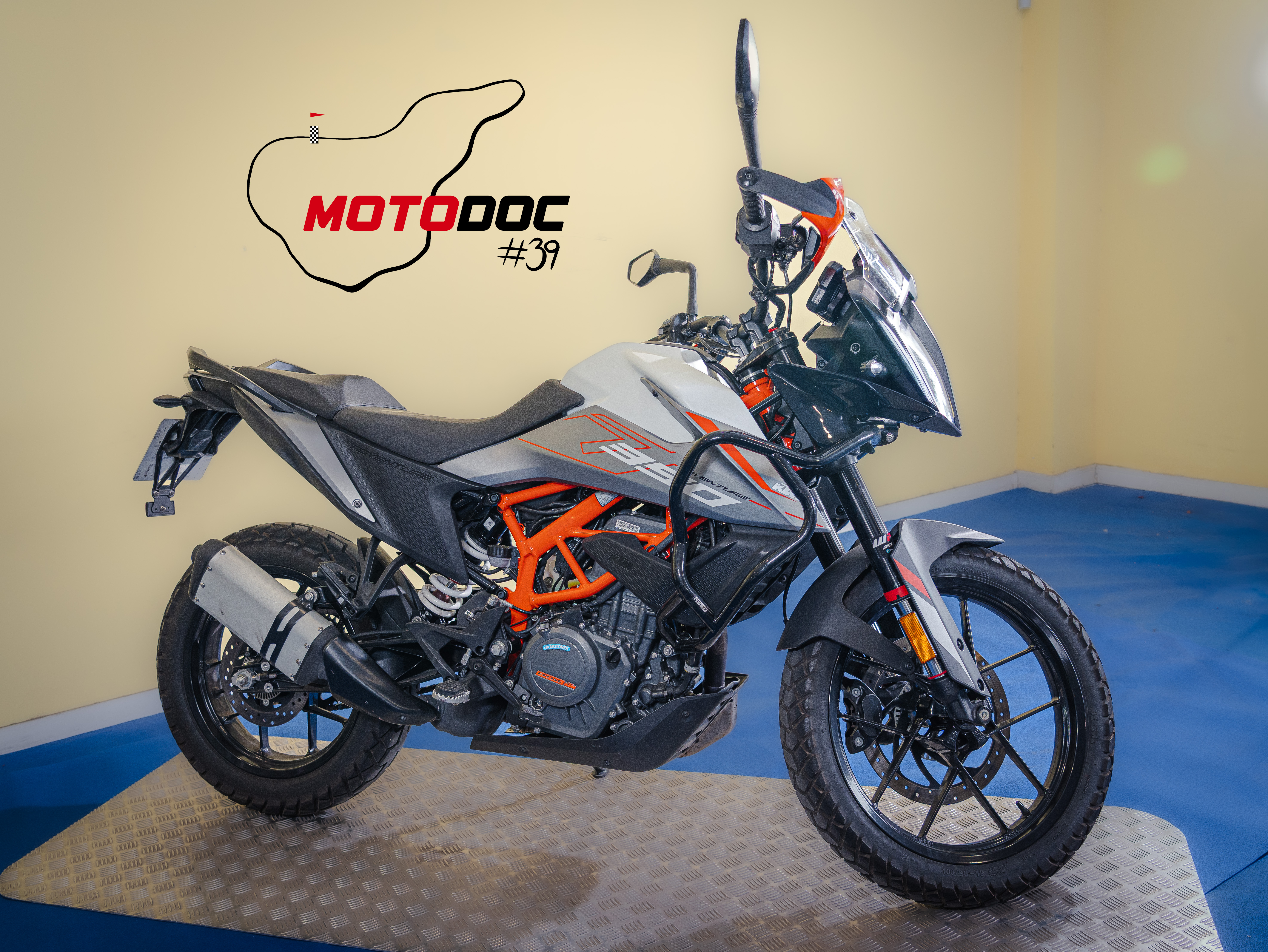 KTM Adventure 390
